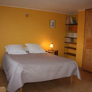 3* Couette-café Presbytère De Jonquiere